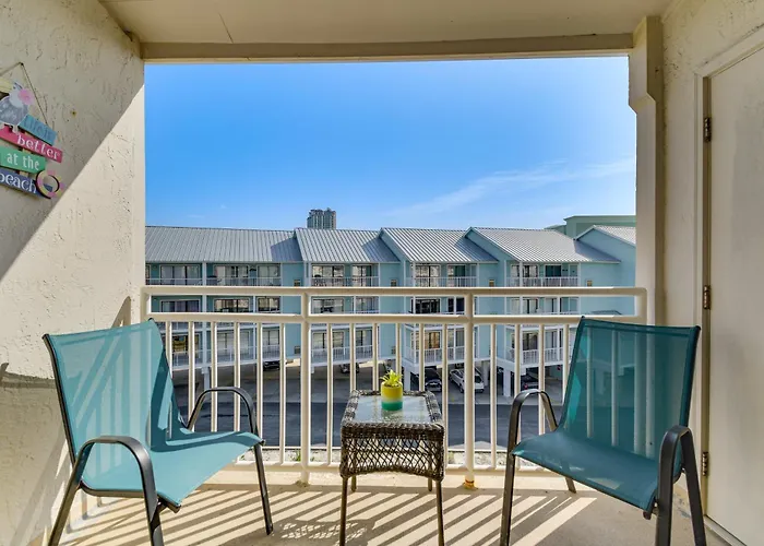 Orange Retreat W/ 4 Pools - Walk To Beach! Holiday home
