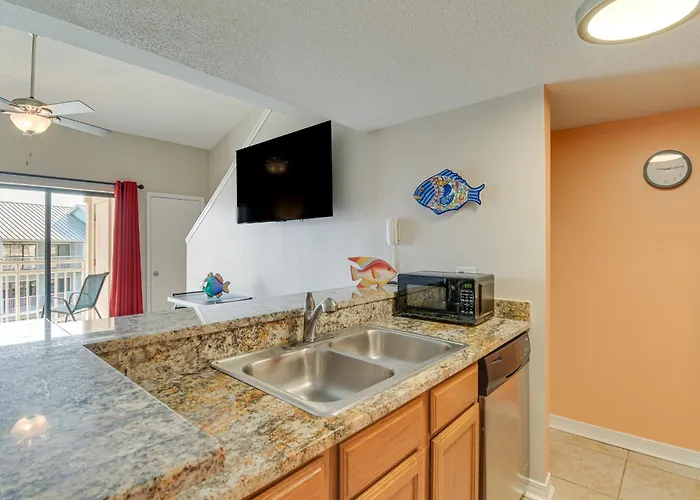 Orange Retreat W/ 4 Pools - Walk To Beach! * Gulf Shores