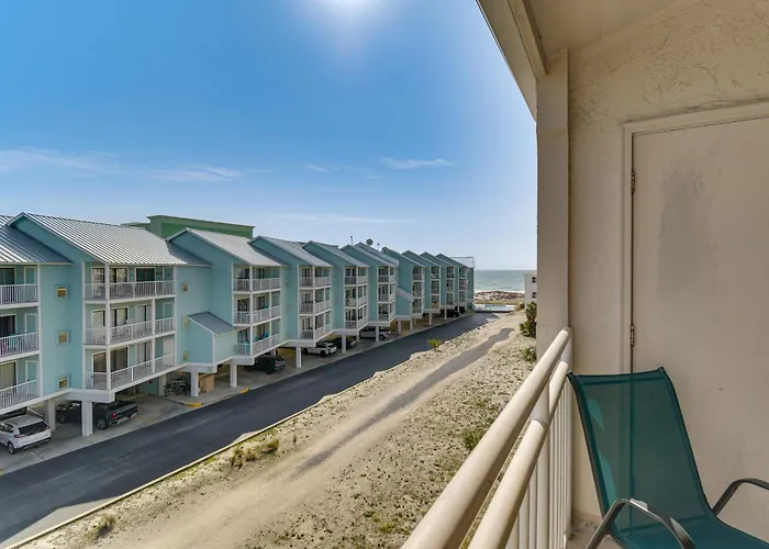 Holiday home Orange Retreat W/ 4 Pools - Walk To Beach! *