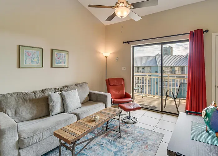 Orange Retreat W/ 4 Pools - Walk To Beach! Holiday home Gulf Shores